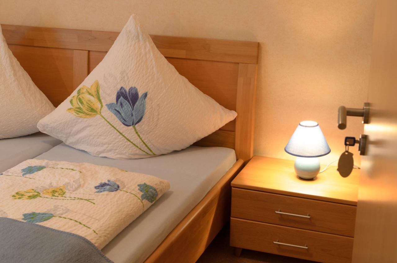 Gaestehaus Aladin โคเคห์ม ภายนอก รูปภาพ