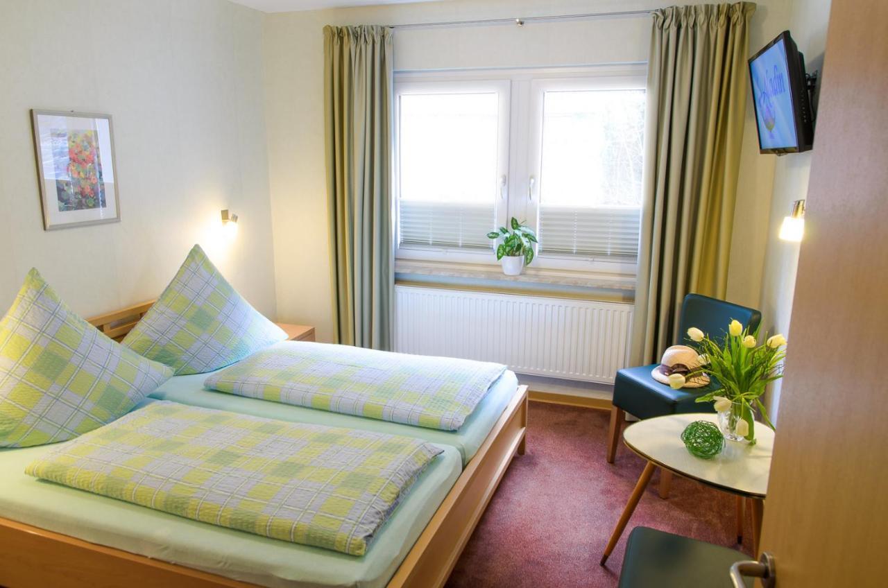 Gaestehaus Aladin โคเคห์ม ภายนอก รูปภาพ